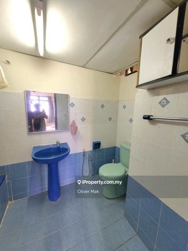 For Rent - Vista Komanwel C