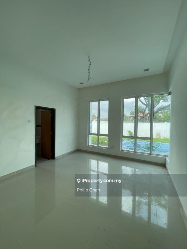 Bungalow House untuk Dijual di Ukay Perdana, Ulu Kelang oleh Philip Chan - iProperty.com.my