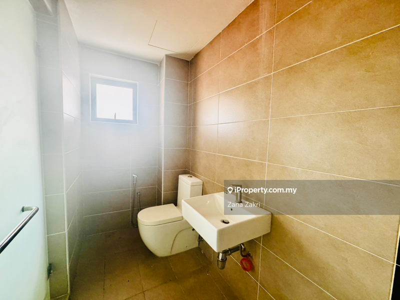 For Sale - 28 Residence @ Beverly Heights