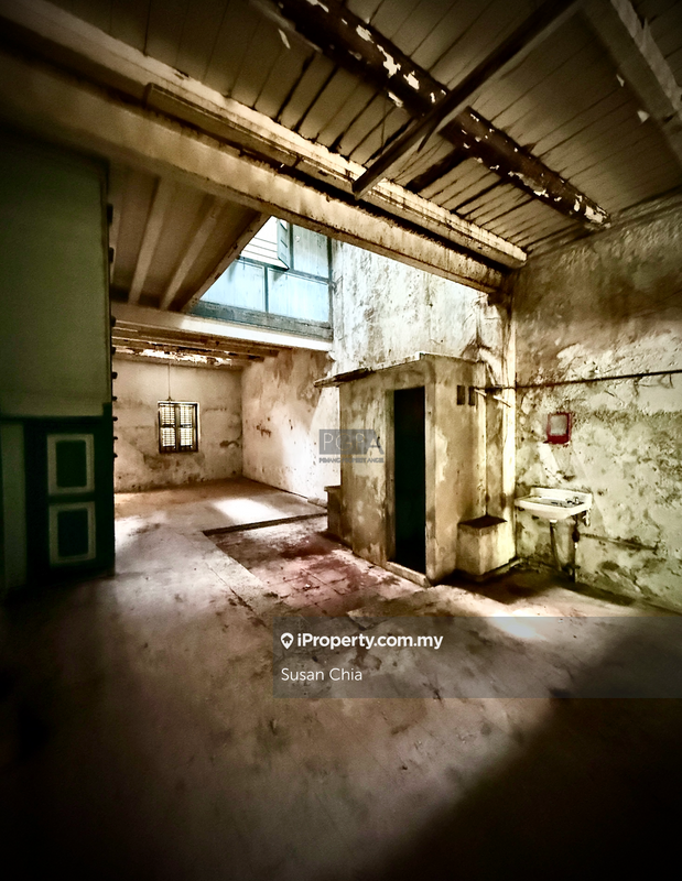 Shop-Office for Sale in Toh Aka Lane, George Town by Susan Chia - iProperty.com.my