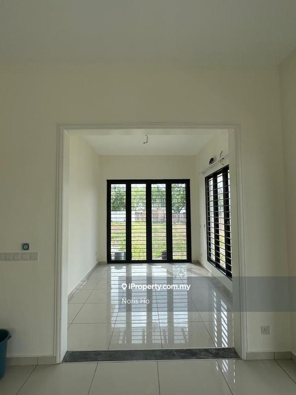 Bungalow House for Sale in jksop, Semenyih by Noris Ho - iProperty.com.my