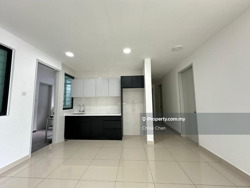 For Sale - Alstonia Residence