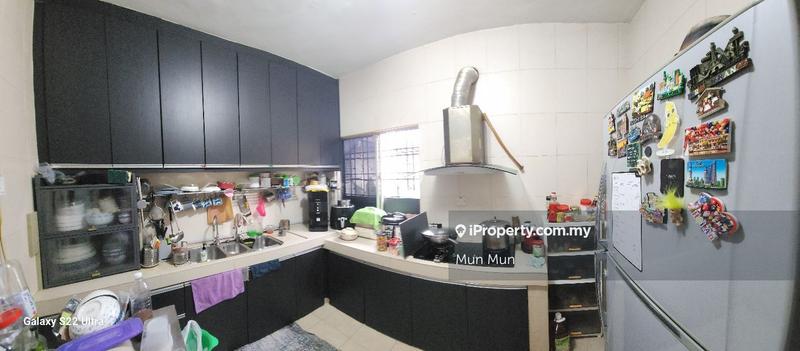 Rumah Berangkai 2 Tingkat untuk Dijual di myj42, Seri Kembangan oleh Mun Mun - iProperty.com.my
