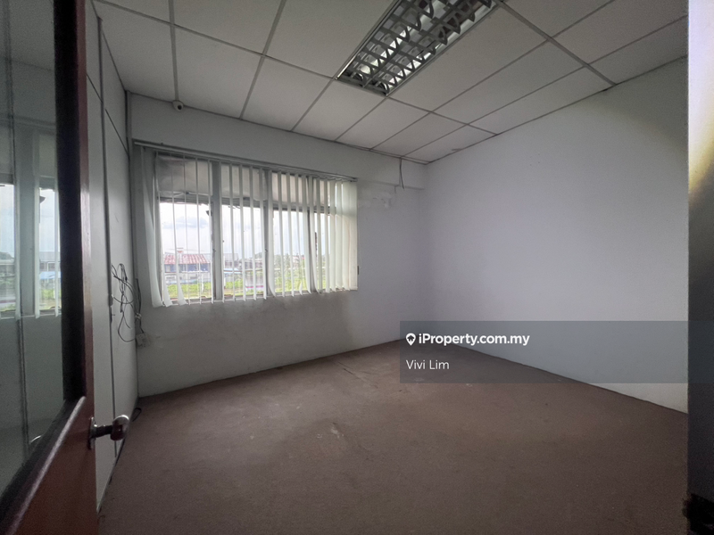 Kedai-Pejabat untuk Disewa di 7mie4, Kluang oleh Vivi Lim - iProperty.com.my