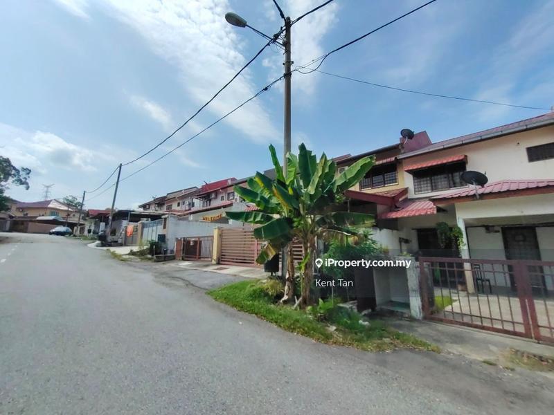 2-storey Terraced House for Sale in Taman Pinggiran Putra, Seri Kembangan by Kent Tan - iProperty.com.my
