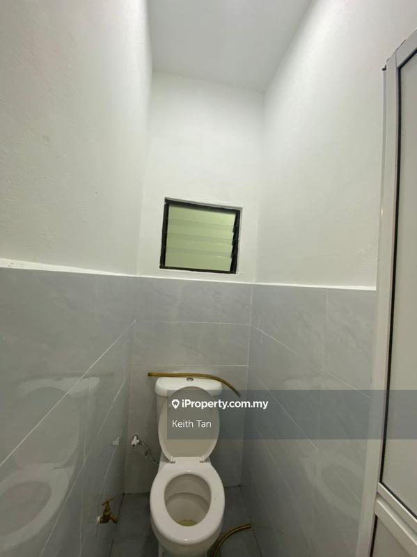 Rumah Berangkai 1 Tingkat untuk Dijual di Kampung Telok Mas, Telok Mas oleh Keith Tan - iProperty.com.my