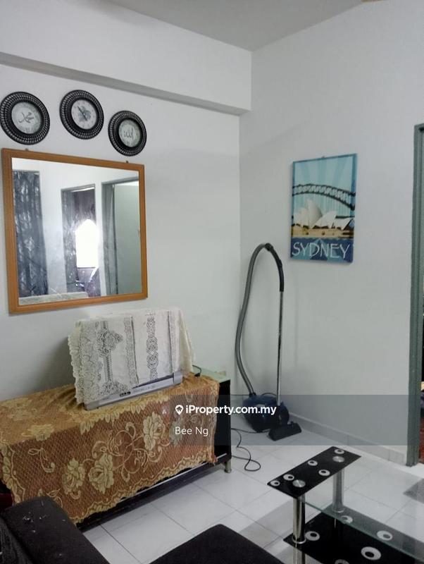 For Sale - Pangsapuri Laksamana