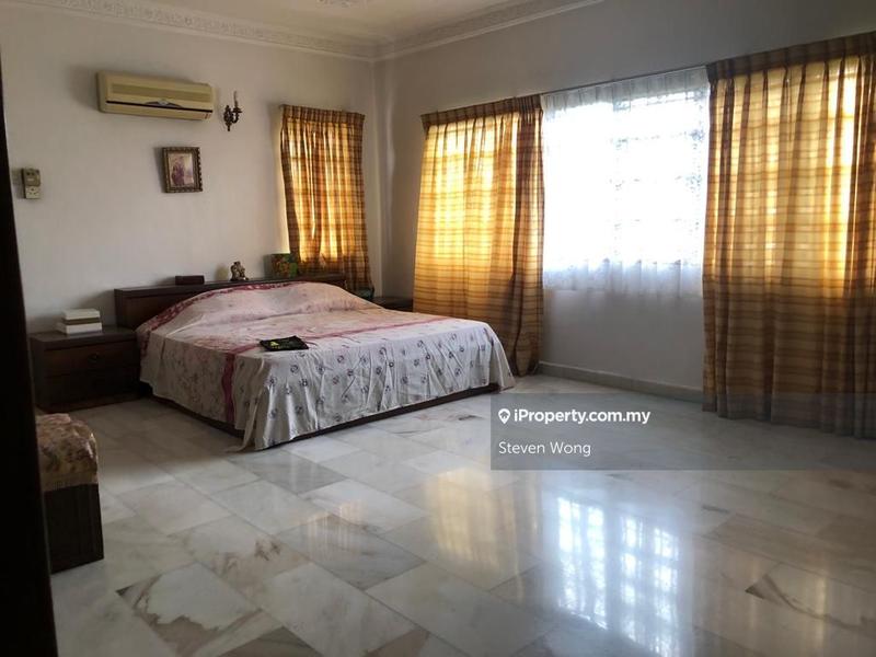 Bungalow House for Sale in Taman Bukit Desa, Taman Desa by Steven Wong - iProperty.com.my