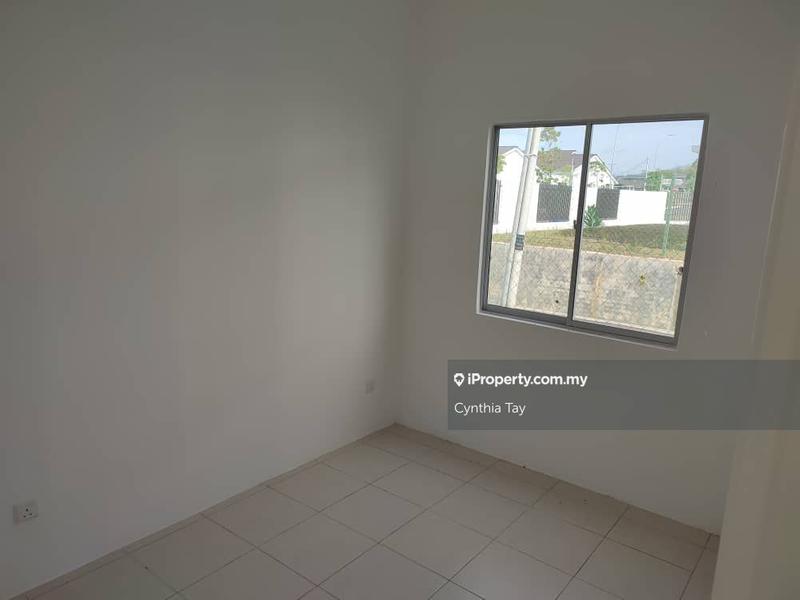 1-storey Terraced House for Sale in Iringan Bayu, Seremban by Cynthia Tay - iProperty.com.my