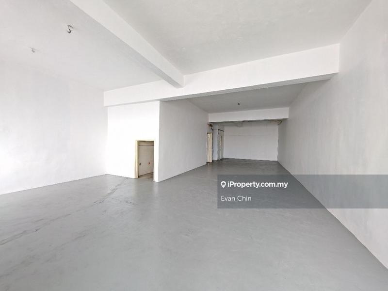For Rent - Sri Petaling First Floor Commercial Shop for Rent