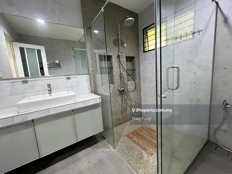Bungalow House for Sale in Seksyen 4, Petaling Jaya by Mary Fung - iProperty.com.my