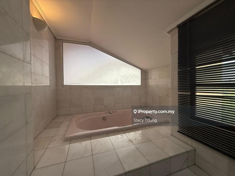 Banglo untuk Dijual di Country Heights, Kajang oleh Stacy Young - iProperty.com.my