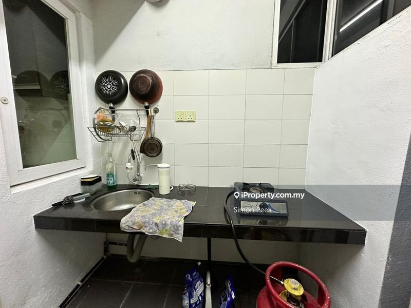 Condominium for Sale in First Residence (Residensi Unggul) by Simon Peek - iProperty.com.my