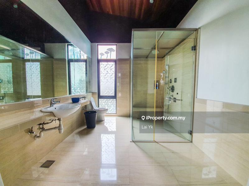 Bungalow House for Sale in Subang Jaya, Selangor by Lai Yk - iProperty.com.my