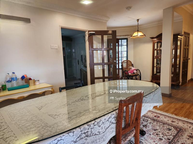 Rumah Berkembar untuk Dijual di Kelana Jaya, Petaling Jaya oleh Fifi Syafiza - iProperty.com.my