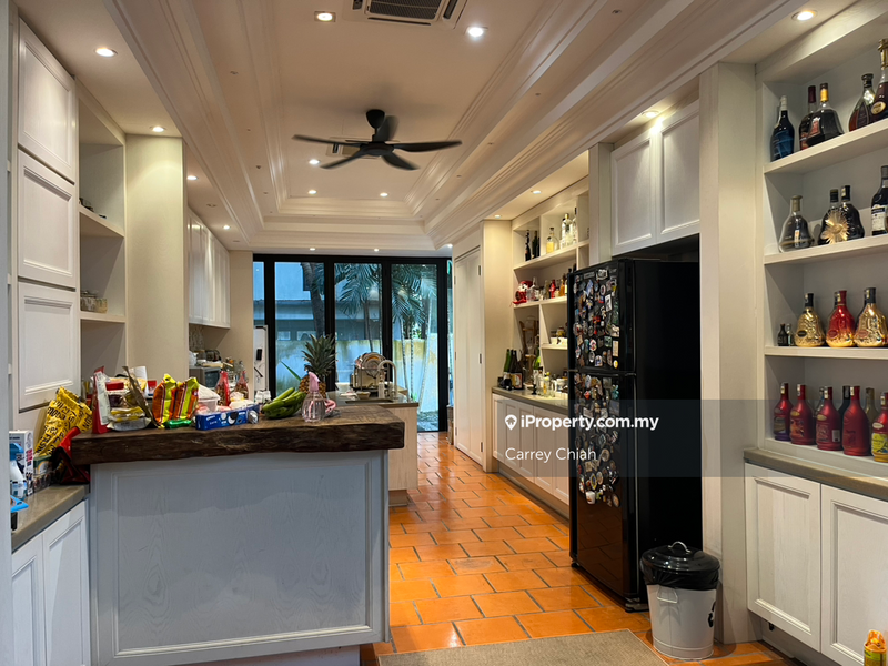 Bungalow House untuk Dijual di Serdang, Seri Kembangan oleh Carrey Chiah - iProperty.com.my