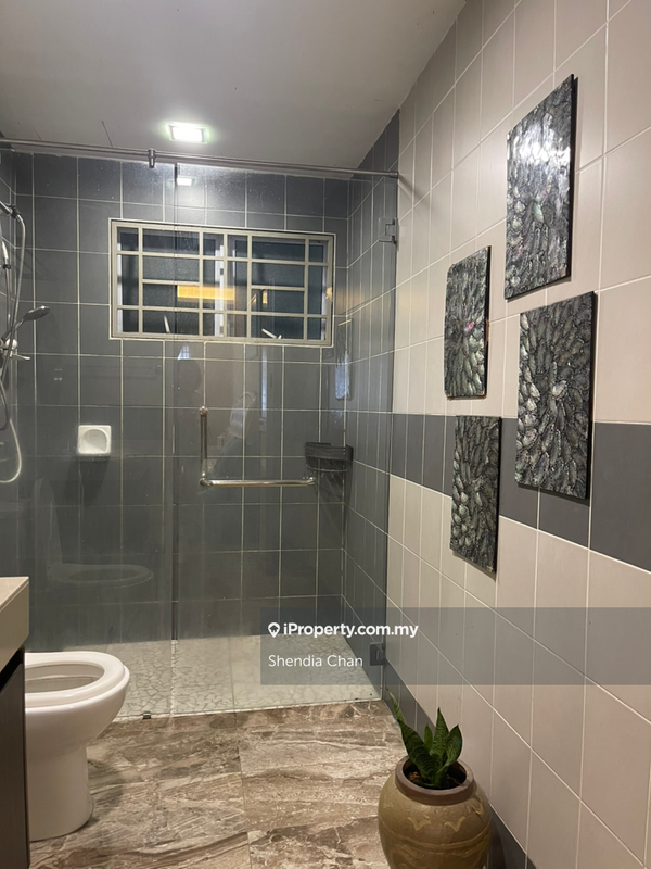 For Rent - Koi Kinrara