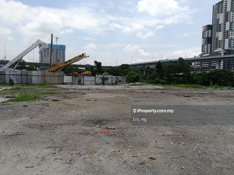 Tanah Perindustrian untuk Dijual di Taman Balakong Jaya, Balakong oleh Eric Ng - iProperty.com.my