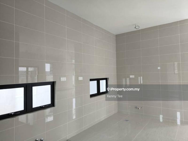 Semi-Detached House for Sale in Taman Ujong, Seremban by Kenny Tee - iProperty.com.my