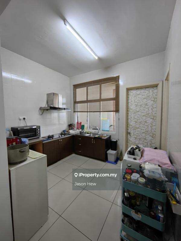 Service Residence for Sale in Subang Olives Residence by Jason Hew - iProperty.com.my