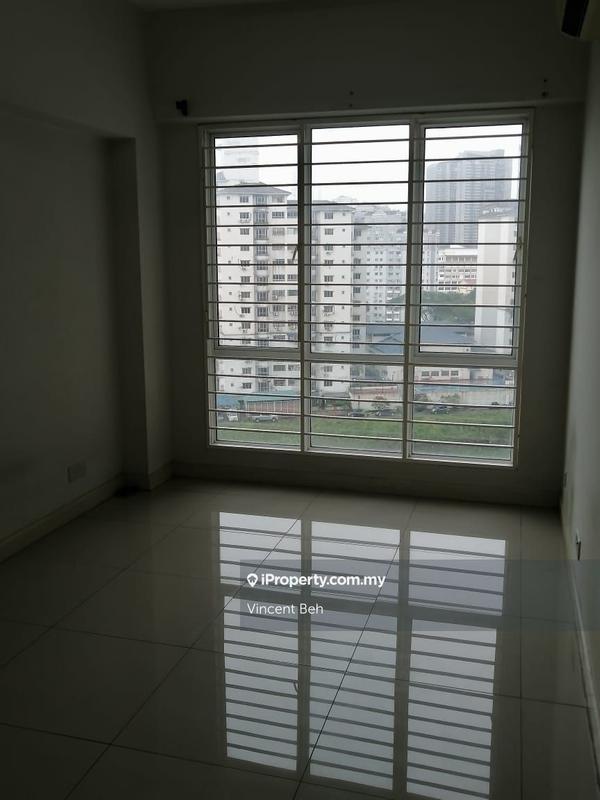 Service Residence for Sale in Tiara Mutiara / The Crown by Vincent Beh - iProperty.com.my