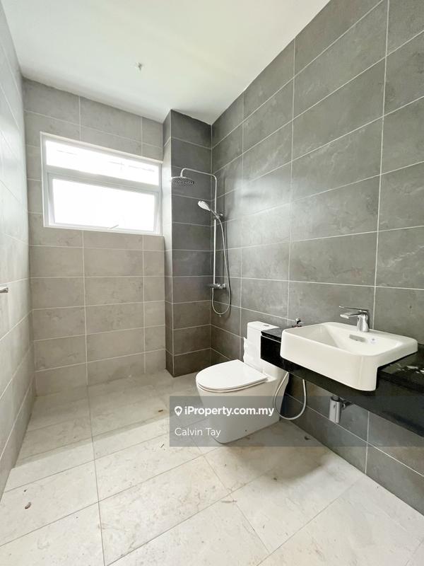 Rumah Berkembar untuk Dijual di Kuching, Sarawak oleh Calvin Tay - iProperty.com.my