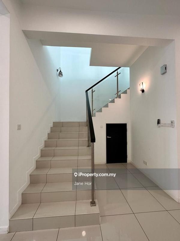 Rumah Berangkai 2 Tingkat untuk Disewa di 16 Sierra, Puchong oleh Jane Hor - iProperty.com.my