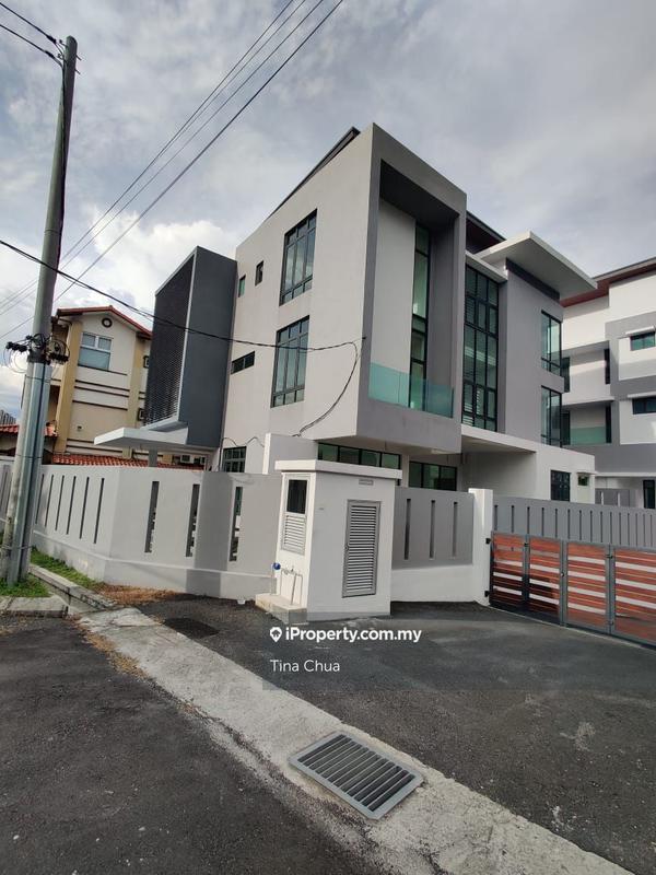 Bungalow House untuk Dijual di Taman Overseas Union (Taman Oug), Jalan Klang Lama (Old Klang Road) oleh Tina Chua - iProperty.com.my