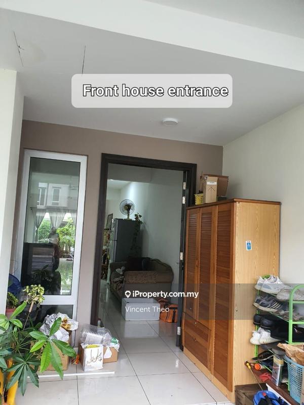 Rumah Berangkai 3 Tingkat untuk Dijual di 8s5w7, Shah Alam oleh Vincent Theo - iProperty.com.my