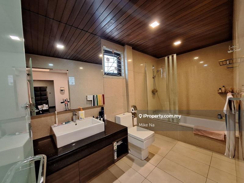 Rumah Berkembar untuk Dijual di Bukit Sungai Long, Kajang oleh Mike Na - iProperty.com.my
