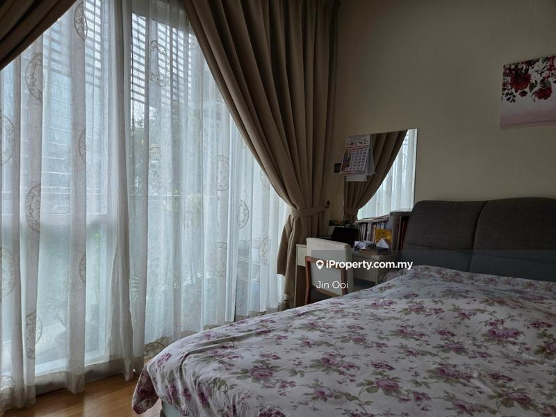 For Sale - Desa Eight