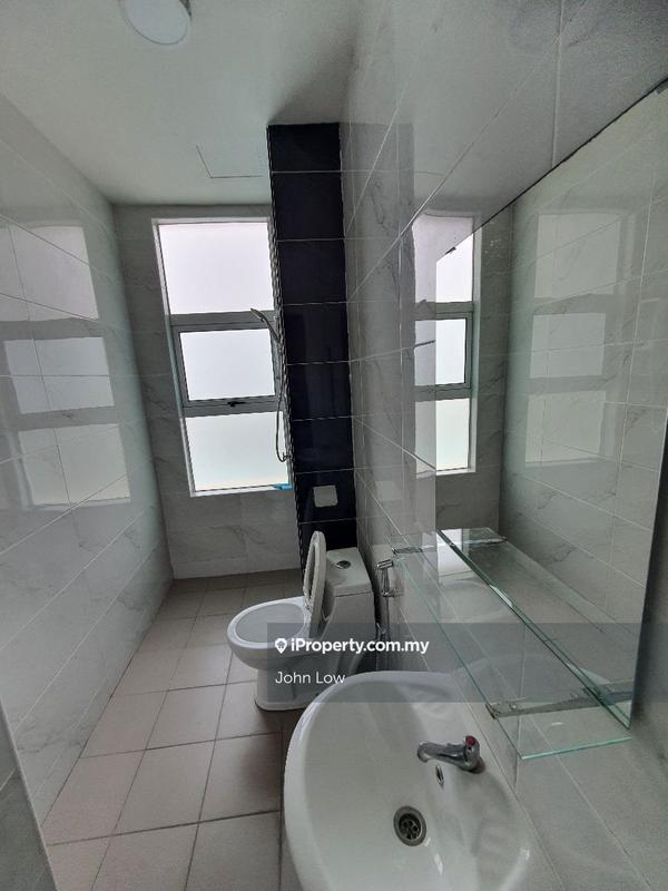 Residensi Servis untuk Dijual di D'carlton (Residensi Seri Mega) oleh John Low - iProperty.com.my