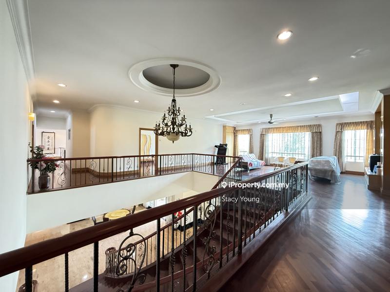 Bungalow House for Sale in Country Heights, Kajang by Stacy Young - iProperty.com.my