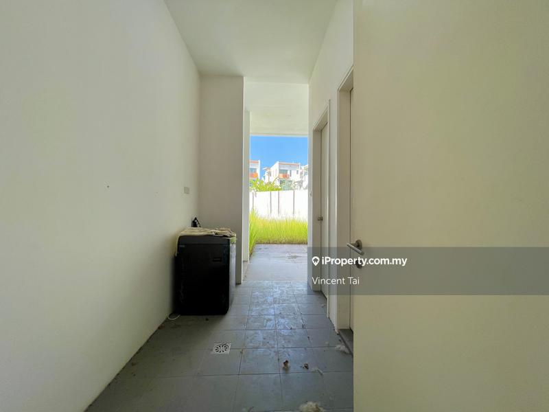 Rumah Berkembar untuk Dijual di Twin Palms, Bukit Palma, Kajang, Bandar Sungai Long oleh Vincent Tai - iProperty.com.my