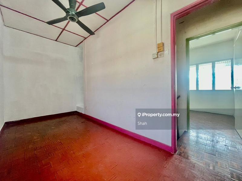 Rumah Teres 2-Tingkat untuk Dijual di SS19, Subang Jaya oleh Shah - iProperty.com.my