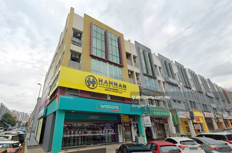 For Sale - ROI 4.5% Above Bandar Puteri Puchong Endlot Puchong