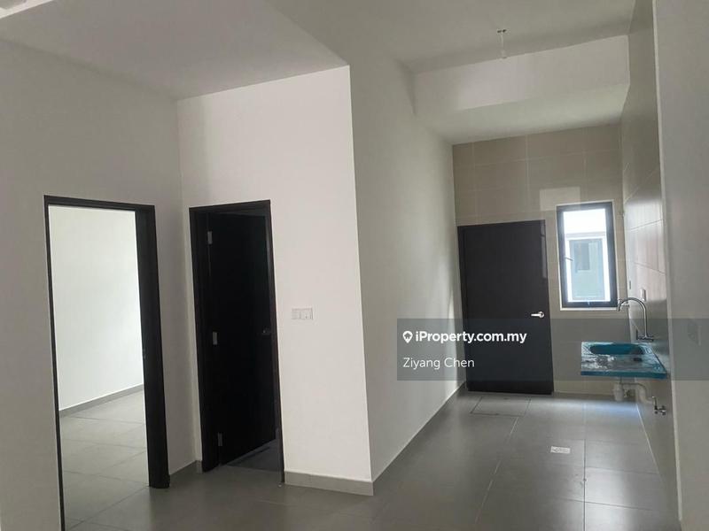 Rumah Teres 3-Tingkat untuk Dijual di Batu 9, Cheras oleh Ziyang Chen - iProperty.com.my