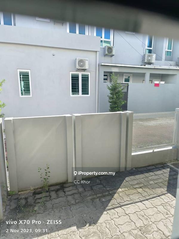 Rumah Berangkai 2 Tingkat untuk Dijual di Kg Laut, Kuala Terengganu oleh CC Khor - iProperty.com.my