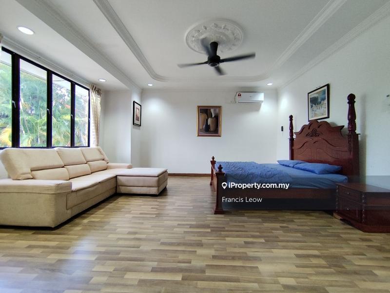 Bungalow House for Rent in Bandar Country Homes, Rawang by Francis Leow - iProperty.com.my
