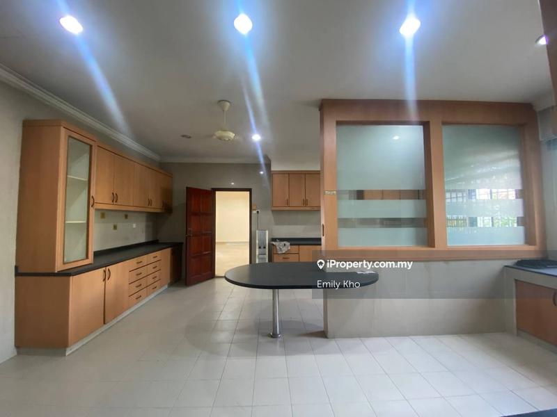 Bungalow House for Rent in Glenmarie Courts, Shah Alam by Emily Kho - iProperty.com.my