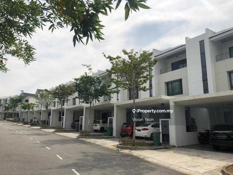 3-storey Terraced House for Sale in [3 Storey SuperLink Hse Endlot] Denai Amaryllis 1, Rawang by Vivian Yeoh - iProperty.com.my