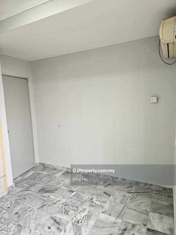 Pangsapuri untuk Dijual di Pangsapuri Nilam oleh Amy Ho - iProperty.com.my