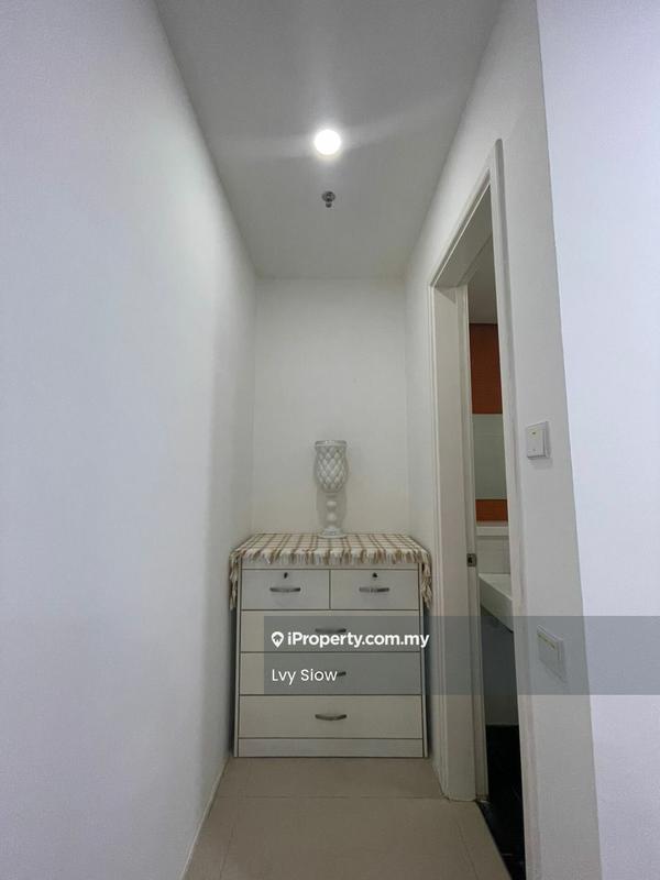 Service Residence for Rent in Arcoris SOHO by Lvy Siow - Corridor - iProperty.com.my