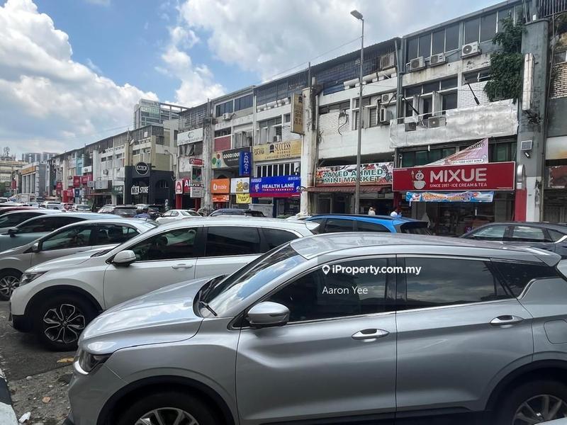 Shop for Sale in Taman United, Jalan Klang Lama (Old Klang Road) by Aaron Yee - iProperty.com.my