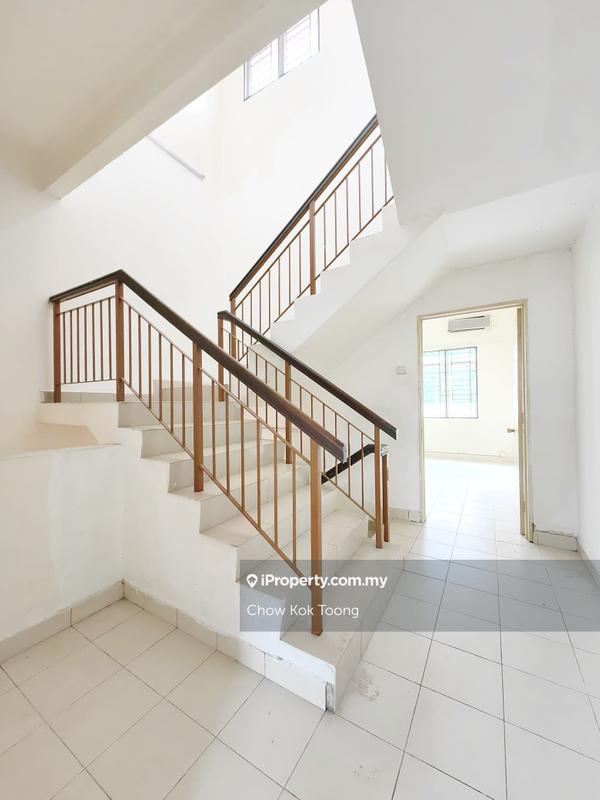 Rumah Teres 2.5-Tingkat untuk Dijual di Taman Tasik Prima, Puchong oleh Chow Kok Toong - iProperty.com.my