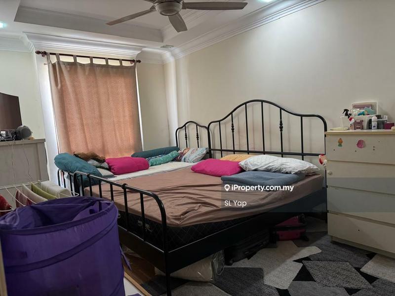 Kondominium untuk Dijual di Amadesa Resort Condominium oleh SL Yap - Bedroom - iProperty.com.my