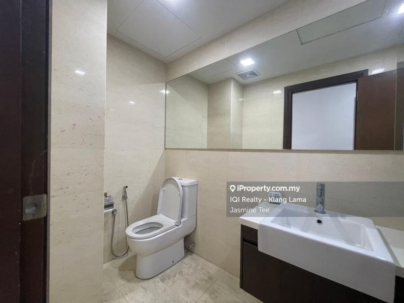 Residensi Servis untuk Dijual di Regalia Residence oleh Jasmine Tee - iProperty.com.my