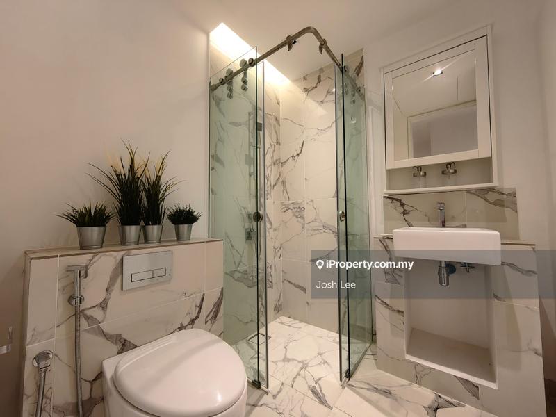 For Sale - Lumi Tropicana