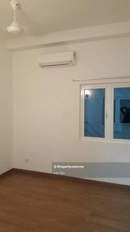 Residensi Servis untuk Disewa di Sentrio Pandan oleh Ivan Tan - iProperty.com.my