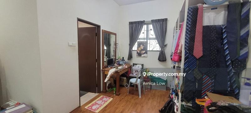 Bungalow House for Sale in Taman Equine, Seri Kembangan by Arnica Low - iProperty.com.my